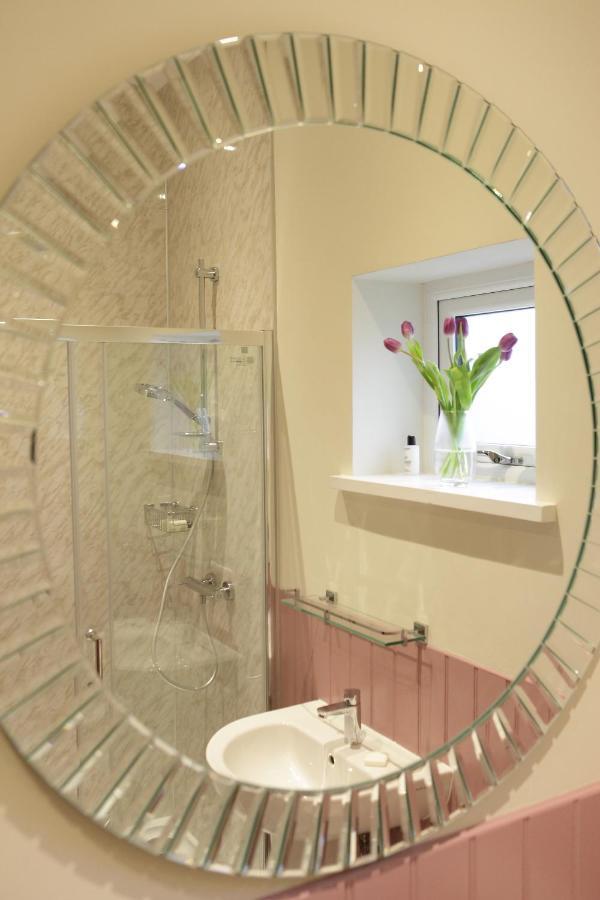 Cwmbach Lodge Luxury B&B Glasbury Esterno foto